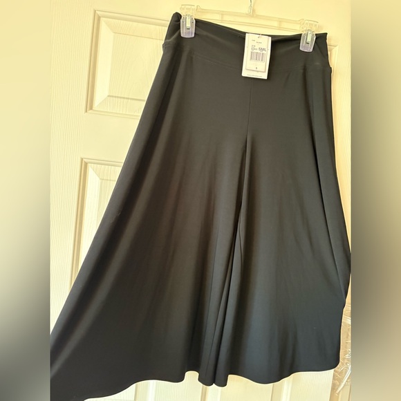 NEW CAbi Black Women's Split Skirt - Picture 1 of 4